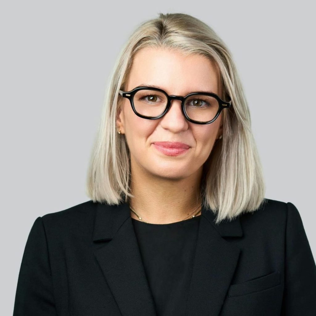 Biometric Measuring Multifocal Glasses for an Ideal Fit