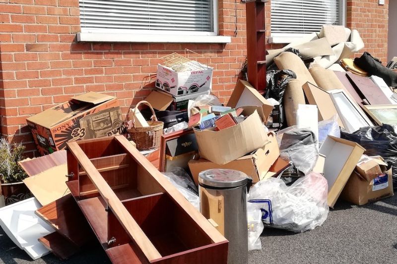 Garage Clearance Watford: Expert Solutions for Total Clearouts